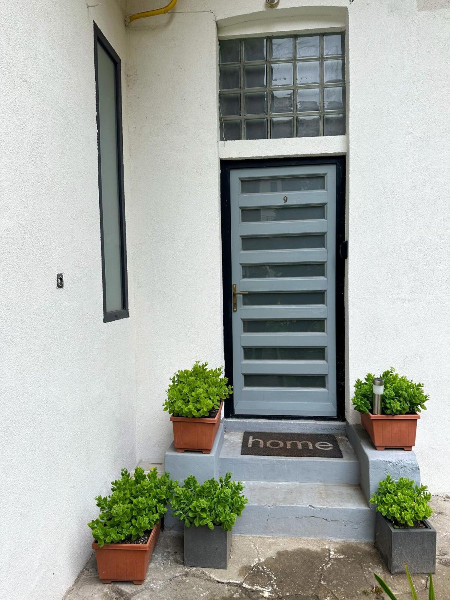 Urban Studio With Private Garden Near Andrassy Budapeşte Dış mekan fotoğraf